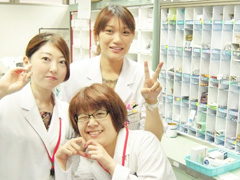 仲間とともにあなたが目指す薬剤師へ